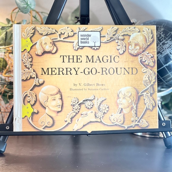 🪄Magic Merry-Go-Round🪄 - Picture 2 of 4